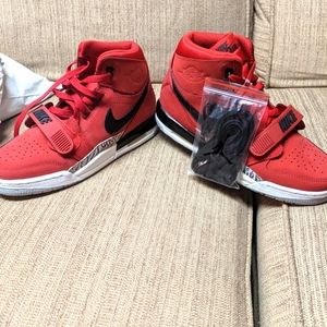 Nike air Jordans size 6&1/2 y or 8 women's